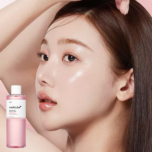 MEDICUBE PDRN Pink Cica Soothing Toner, 250ml 5