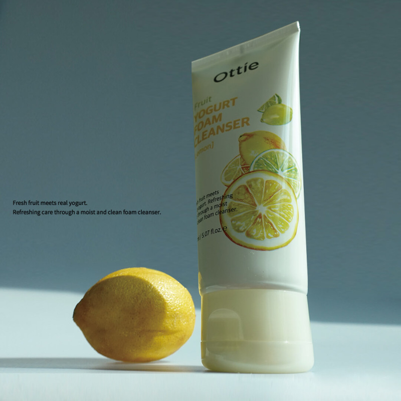 OTTIE Fruit Yogurt Foam Cleanser Lemon, 150ml 3