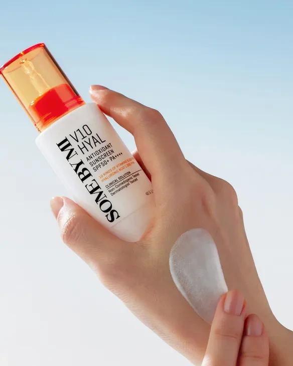 SOME BY MI V10 HYAL Antioxidant Sunscreen SPF50+ 1