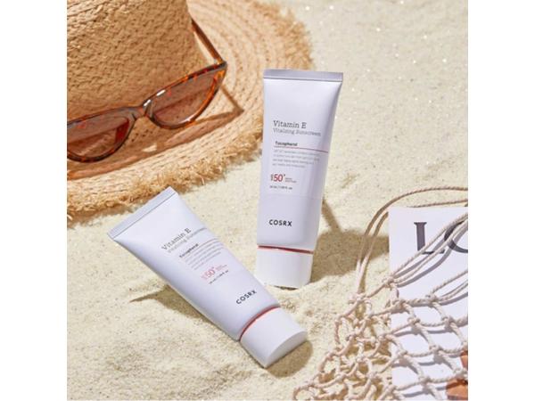 COSRX Ochranný pleťový krém Vitamin E Vitalizing Sunscreen - SPF 50+