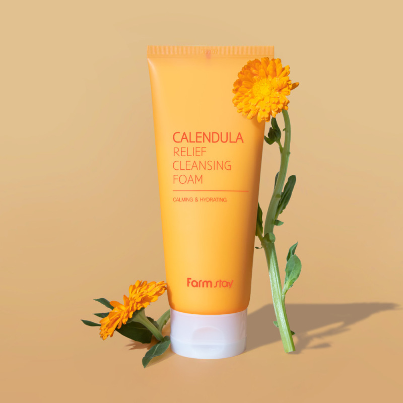 FARMSTAY Calendula Relief Cleansing Foam 1