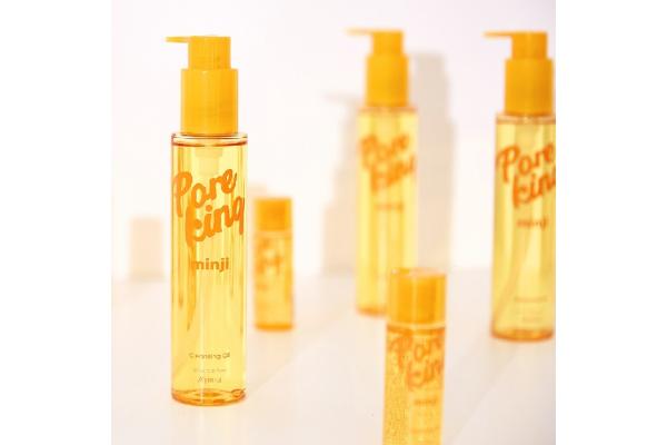 A'PIEU Čistiaci, vyživujúci odličovací olej na pleť PORE KING MINJI CLEANSING OIL