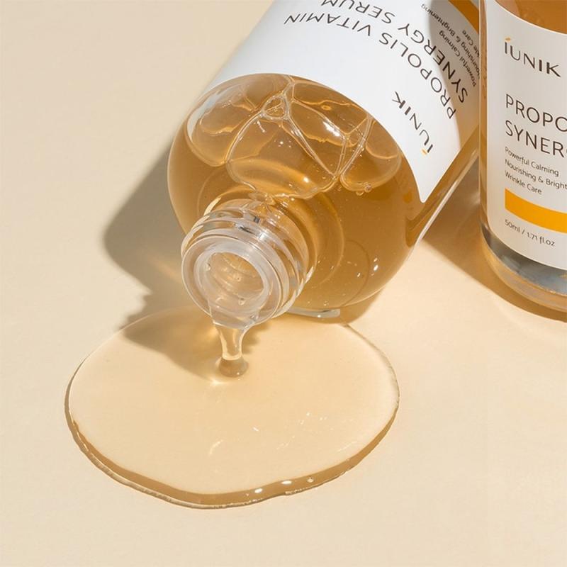 iUNIK Regeneračné sérum Propolis Vitamin Synergy Serum, 50 ml