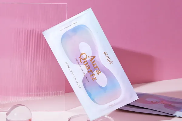 PETITFÉE Hydrogelová maska na oči Aura Quartz Hydrogel Eye Zone Mask Iridescent Lavender