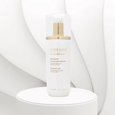 MISSHA Super Aqua Cell Renew Snail Skin Treatment - Regeneračný toner a booster 1